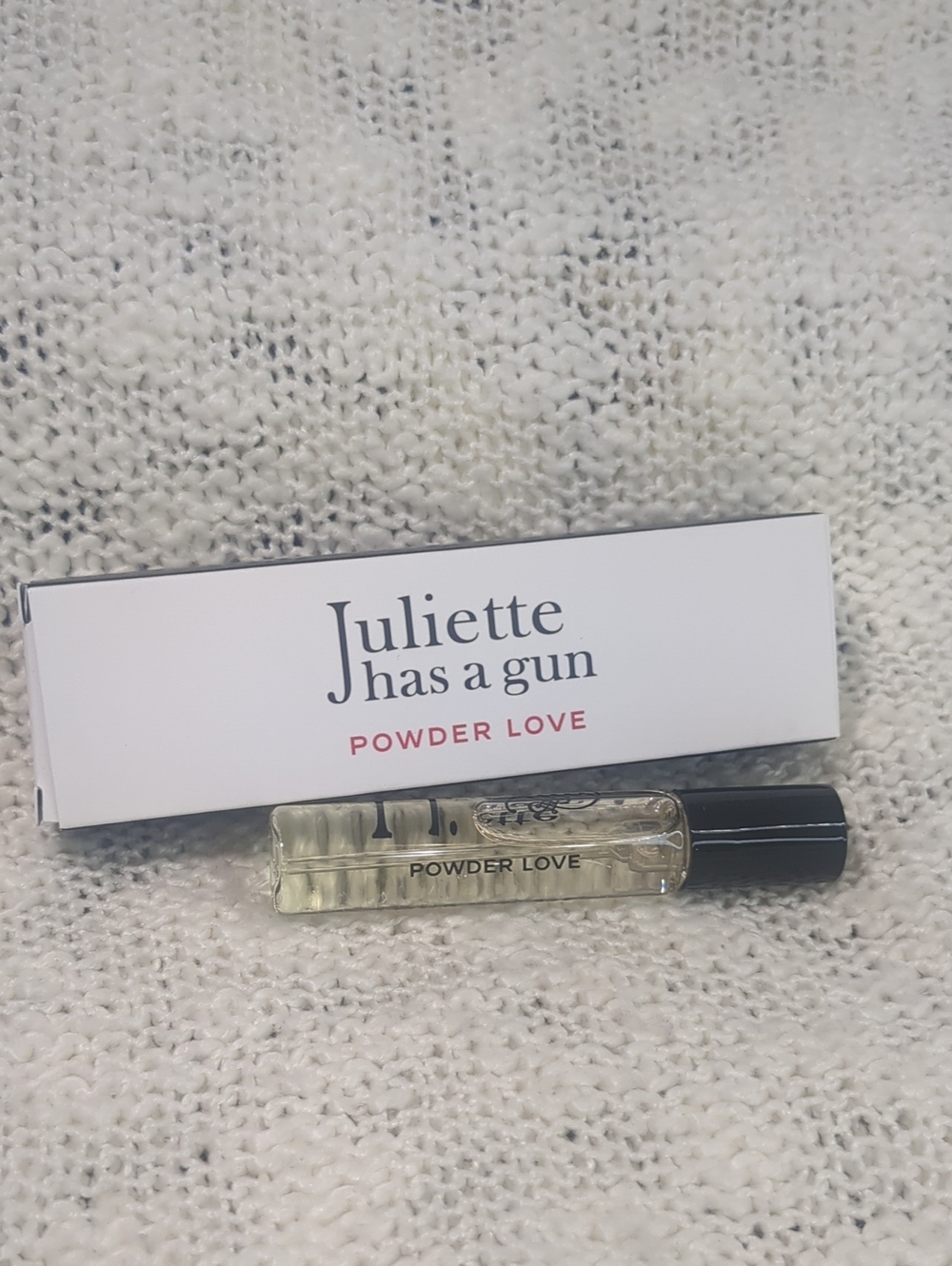 Juliette Has a Gun in Powder Love., 5ml/0.17fl oz